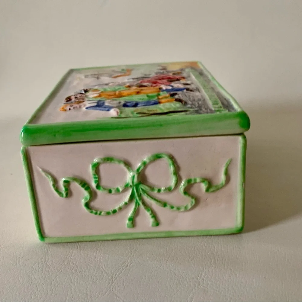 Vintage Landing Of The Piligrims Ceramic Trinket Box Italy 2.5/4/5”